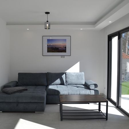 Etoile Du Berger Saint Aygulf 3 Villas Et 4 Appartements Jardin Individuel Et Piscine Chauffee En Saison - La Mer Et Les Plages 450 M Екстериор снимка