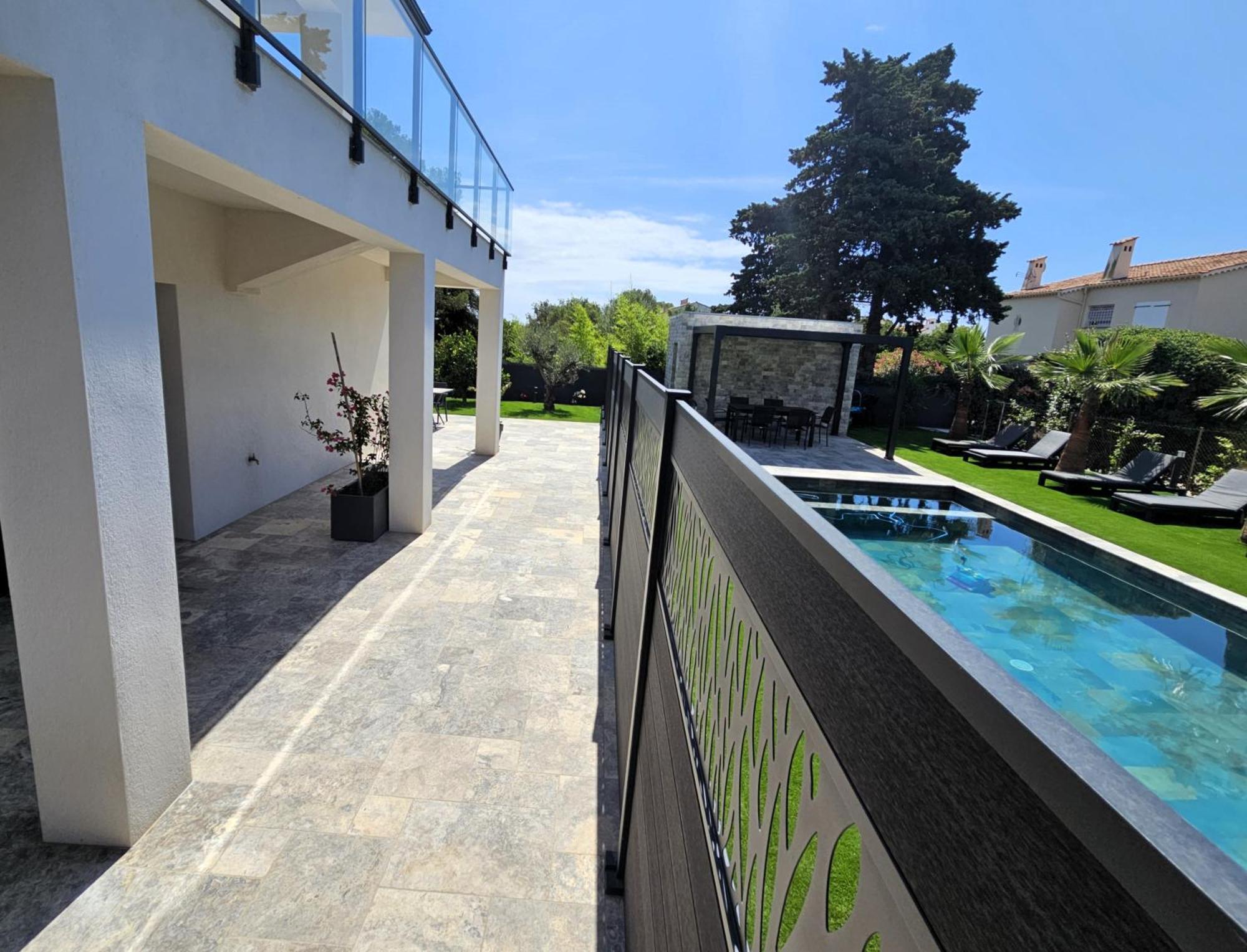 Etoile Du Berger Saint Aygulf 3 Villas Et 4 Appartements Jardin Individuel Et Piscine Chauffee En Saison - La Mer Et Les Plages 450 M Екстериор снимка