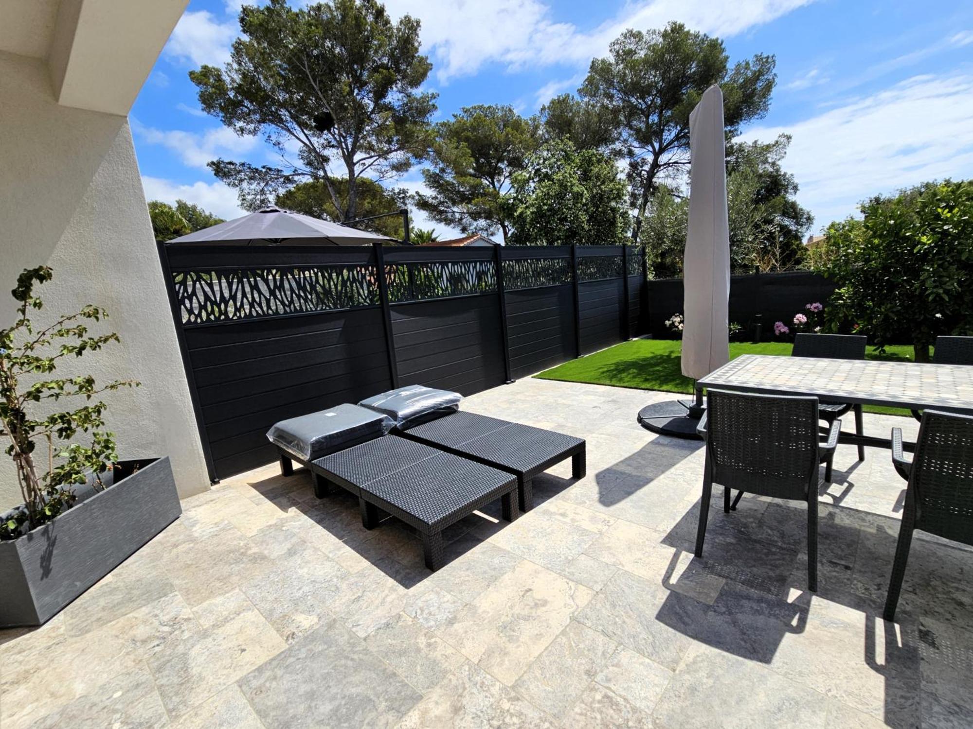 Etoile Du Berger Saint Aygulf 3 Villas Et 4 Appartements Jardin Individuel Et Piscine Chauffee En Saison - La Mer Et Les Plages 450 M Екстериор снимка
