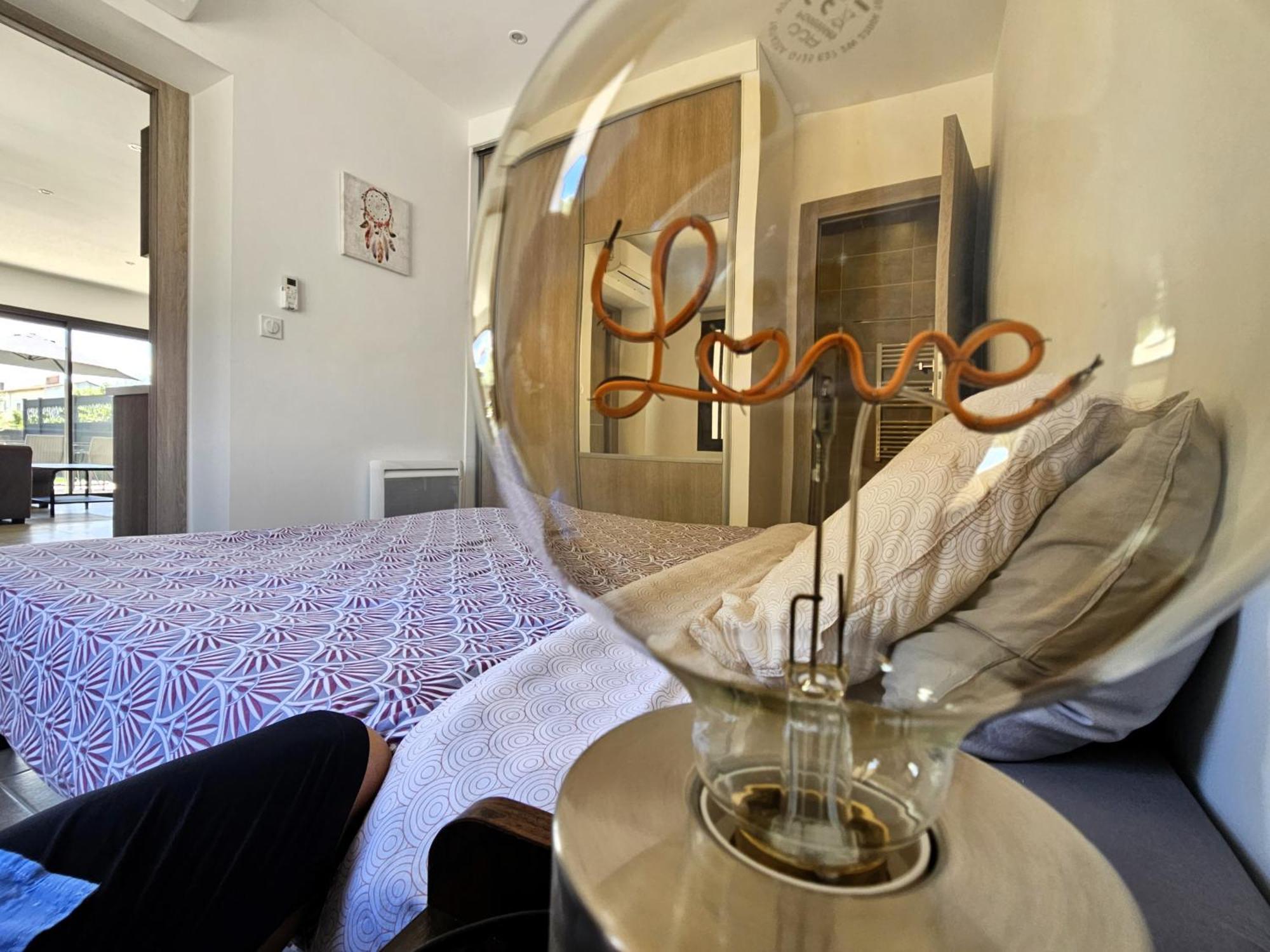 Etoile Du Berger Saint Aygulf 3 Villas Et 4 Appartements Jardin Individuel Et Piscine Chauffee En Saison - La Mer Et Les Plages 450 M Екстериор снимка