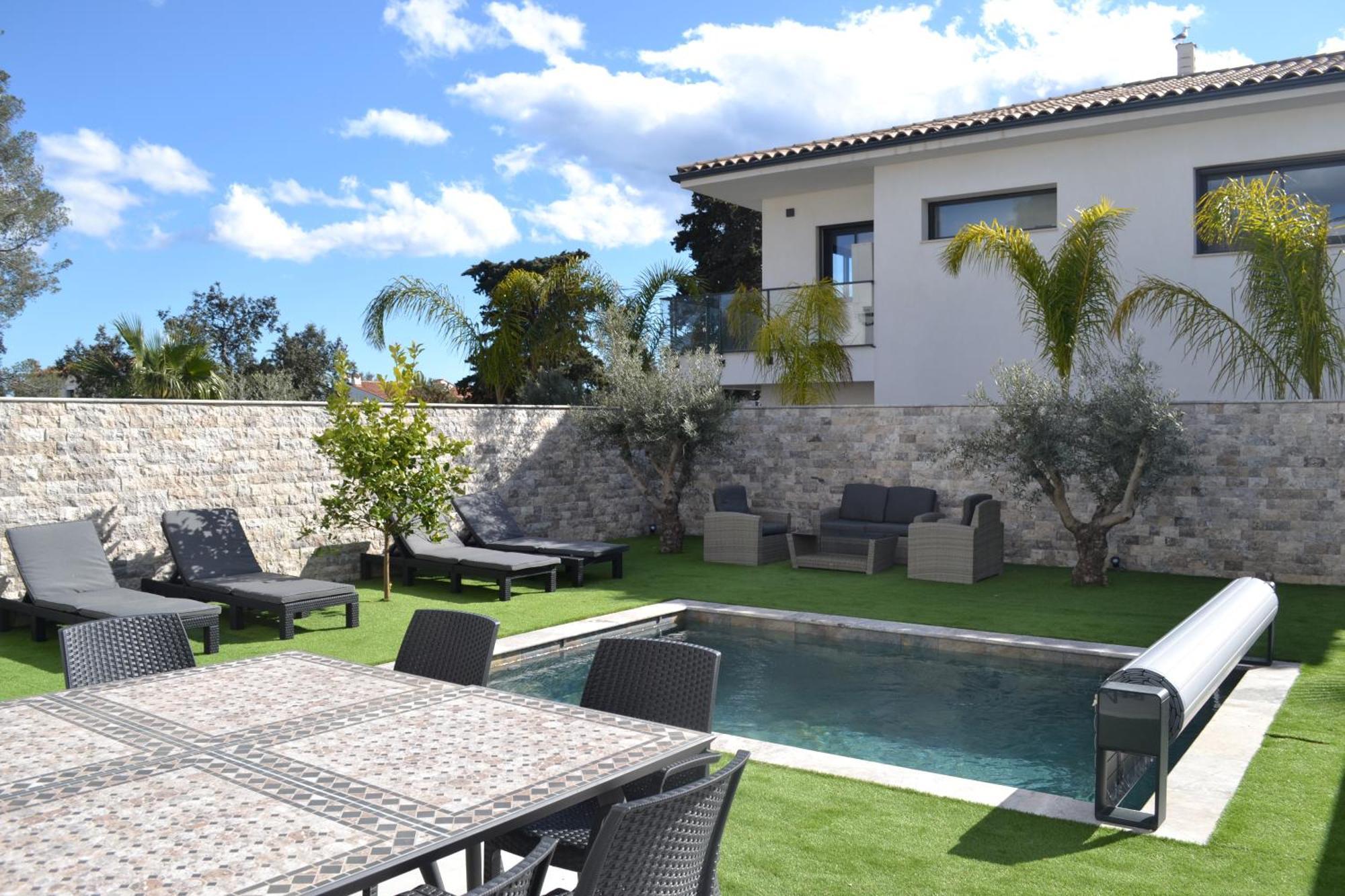 Etoile Du Berger Saint Aygulf 3 Villas Et 4 Appartements Jardin Individuel Et Piscine Chauffee En Saison - La Mer Et Les Plages 450 M Екстериор снимка